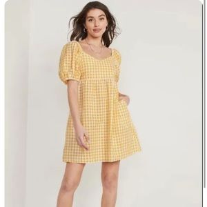 NEW yellow and white fit and flare puff sleeve dress